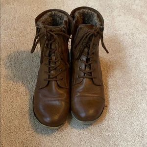 Women’s combat boots